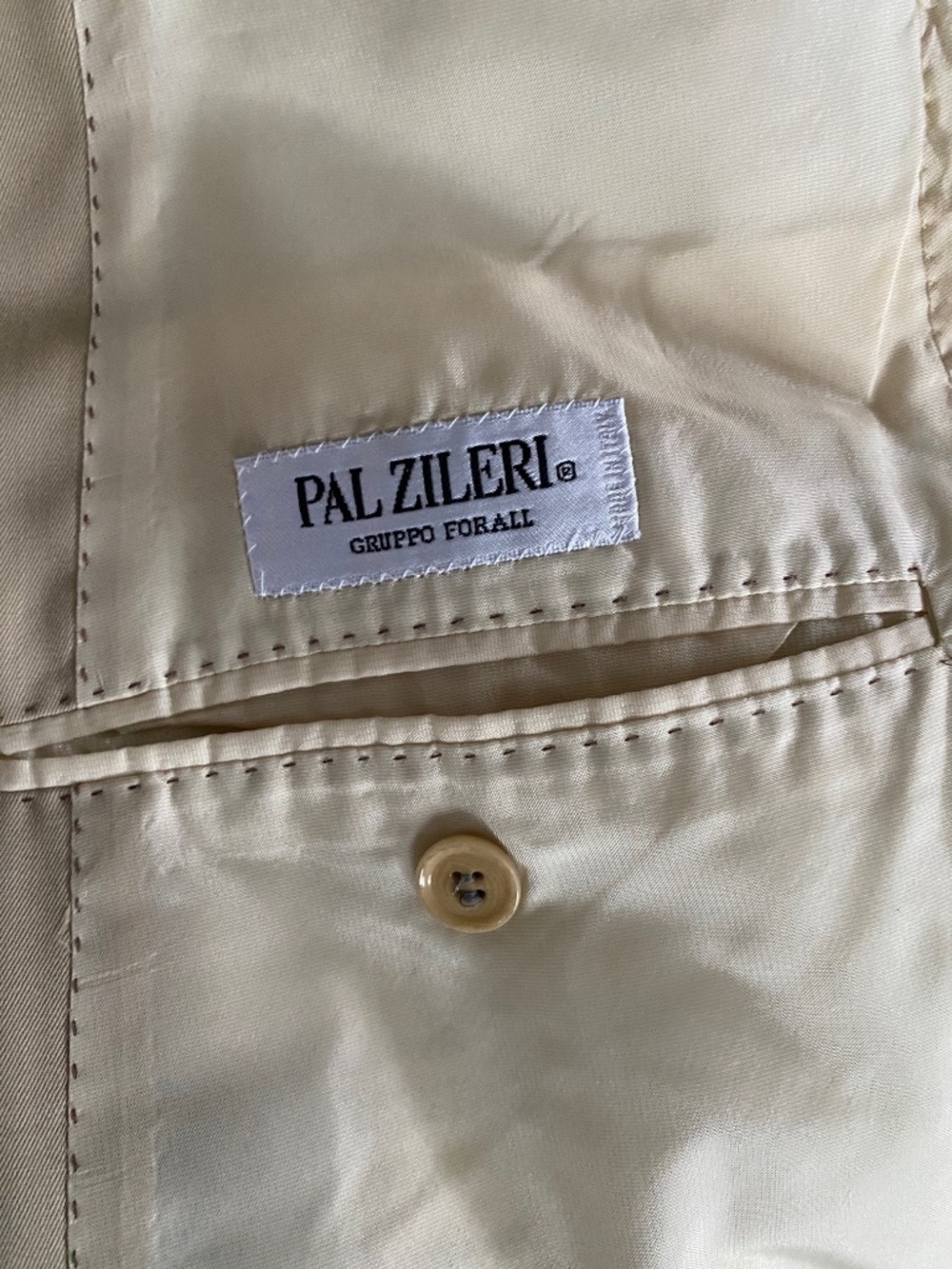 Pal Zileri, Gruppo For All, Made in Italy, Wool/Rayon Suit, Size 52R EU, 42R US - Picture 4 of 16